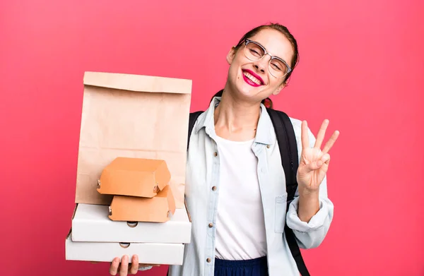 Pretty Hispanic Woman Smiling Looking Friendly Showing Number Three Delivery — Stock Photo, Image