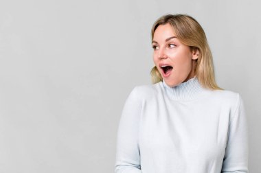 pretty caucasian woman with a copy space to the side