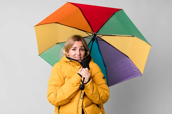 Pretty Caucasian Woman Umbrella Anorak — Stock Photo, Image
