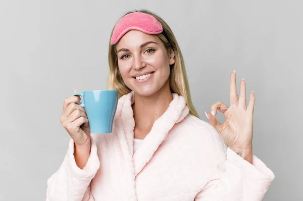 Pretty Caucasian Woman Wearing Night Wear Having Coffee Cup Breakfast — Stock Photo, Image