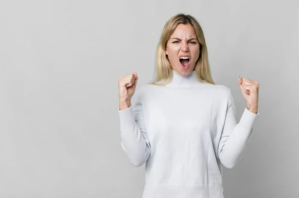 Caucasian Blonde Woman Shouting Aggressively Angry Expression Copy Space Concept — Stok fotoğraf