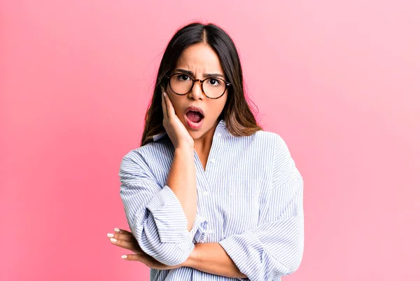 Hispanic Pretty Woman Open Mouthed Shock Disbelief Hand Cheek Arm — Stock Photo, Image