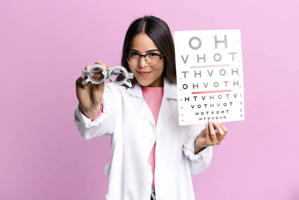Hispanic Pretty Young Adult Woman Optical Vision Test Concept — ストック写真