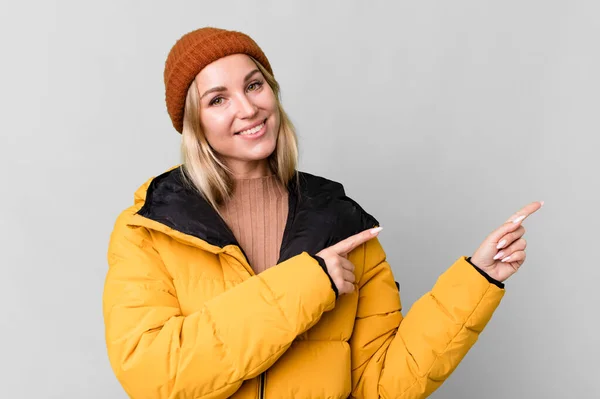 Pretty Caucasian Woman Wearing Anorak Cold Winter Concept — Stock Photo, Image