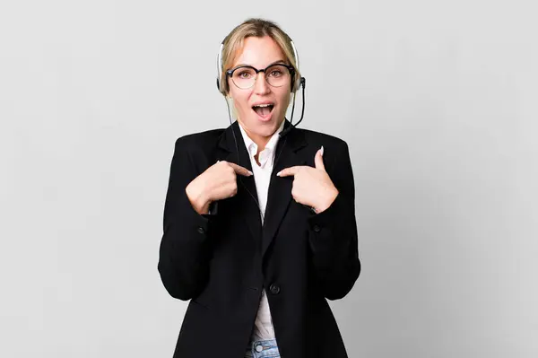 Caucasian Blonde Woman Feeling Happy Pointing Self Excited Telemarketing Cocnept — Foto de Stock