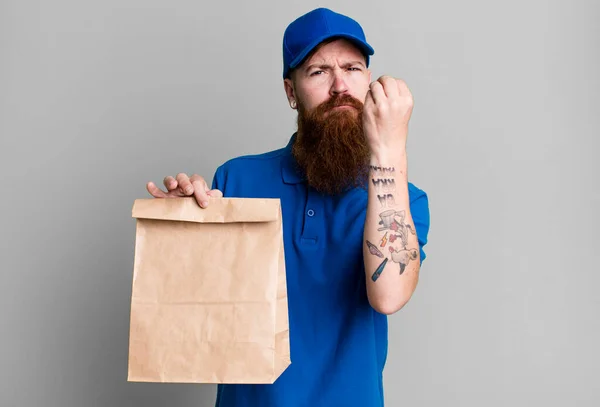 Young Adult Red Hair Bearded Cool Delivery Man Paper Bag — Stock Photo, Image