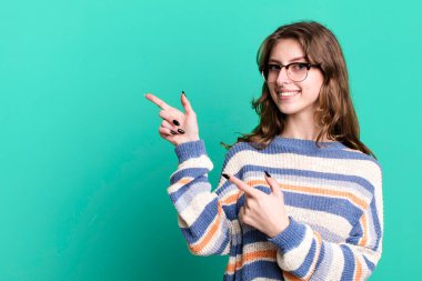 Kafkasyalı güzel sarışın kadın. Senin konseptini kopyalamak için bir yeri var.