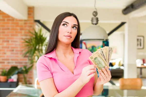 Pretty Young Woman Dollarbanknotes Home Interior — Stockfoto
