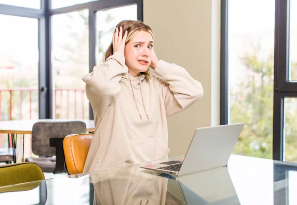 Pretty Caucasian Woman Feeling Frustrated Annoyed Sick Tired Failure Fed — Stock Photo, Image