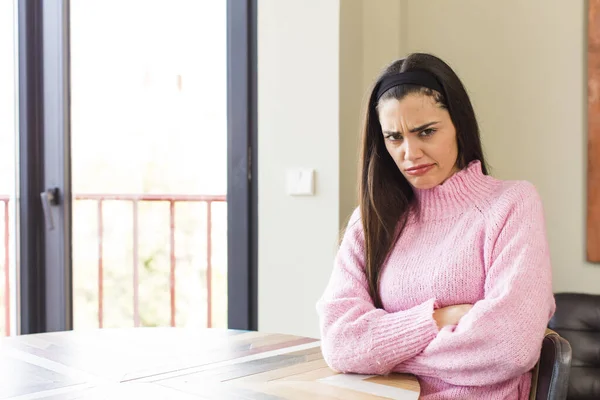 Pretty Caucasian Woman Feeling Displeased Disappointed Looking Serious Annoyed Angry — Fotografia de Stock