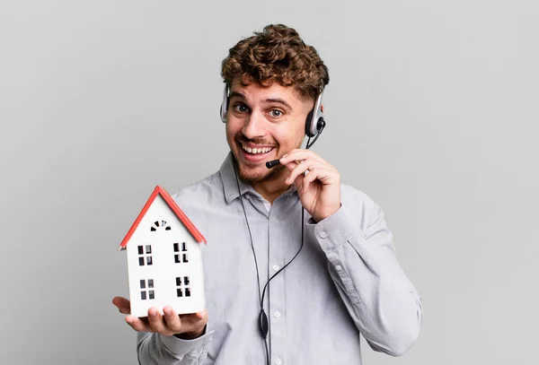 Young Adult Caucasian Man Real State Agent Headset House Model —  Fotos de Stock