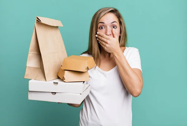 Pretty Blonde Woman Covering Mouth Hands Shocked Delivery Take Away — Stock Photo, Image