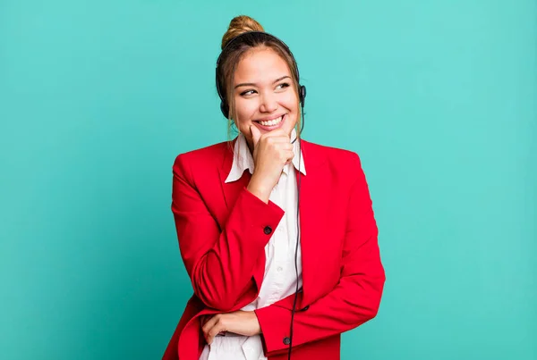 Hispanic Pretty Woman Smiling Happy Confident Expression Hand Chin Telemarketing — Stockfoto