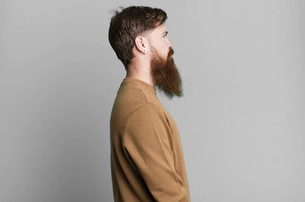 Long Beard Red Hair Man Profile View Thinking Imagining Daydreaming — Stock Photo, Image