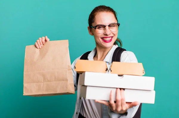Jong Volwassen Mooi Vrouw Met Afhalen Levering Fast Food Dozen — Stockfoto