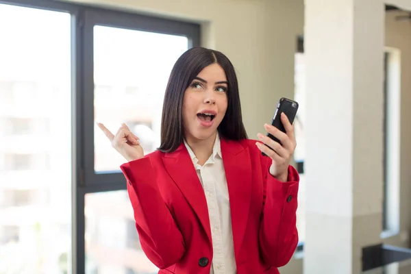 Pretty Young Woman Feeling Happy Excited Genius Realizing Idea Smartphone — Stock Photo, Image