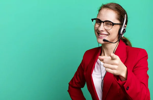 Young Adult Pretty Businesswoman Telemarketing Agent Concept — Stock Photo, Image