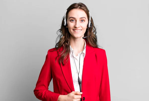 Young Pretty Woman Smiling Happily Hand Hip Confident Telemarketer Concept — Stock Photo, Image