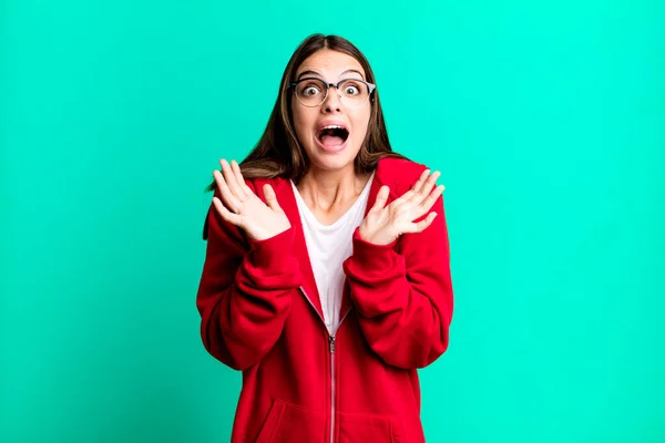 Pretty Young Adult Woman Feeling Shocked Excited Laughing Amazed Happy — ストック写真