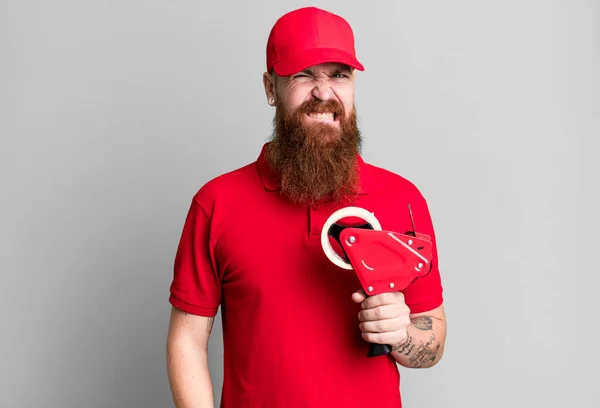 Long Beard Man Looking Puzzled Confused Shipping Packer Concept — Stock Photo, Image