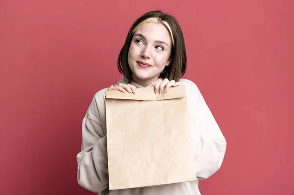 Young Pretty Woman Take Away Paper Bag — Foto Stock