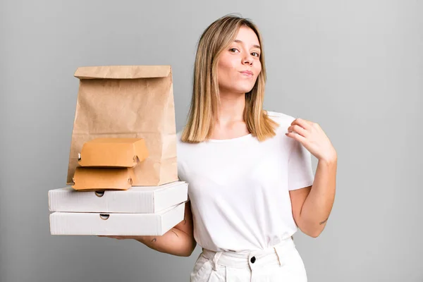 Young Pretty Woman Looking Arrogant Successful Positive Proud Delivery Take — Stock Photo, Image