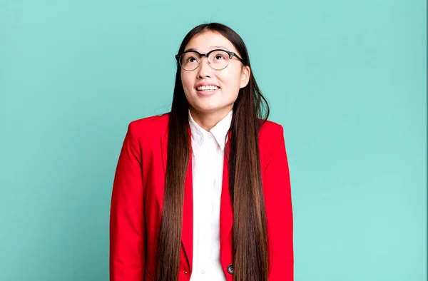 Young Adult Pretty Asian Businesswoman Wearing Red Blazer Glasses — 스톡 사진