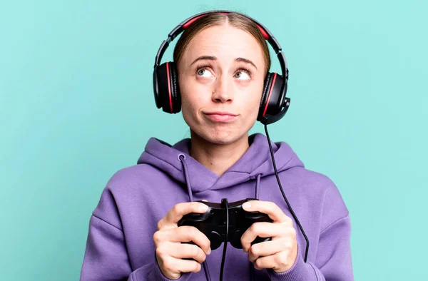 Blonde Pretty Young Caucasian Woman Playing Game Headphones Control Gamer — 图库照片