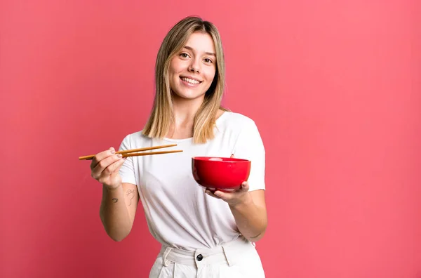 Young Pretty Woman Japanese Noodles Ramen Bolw — Stock Photo, Image