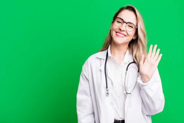 Sorridendo Felicemente Salutandovi Salutandovi Studente Medicina Medico — Foto Stock
