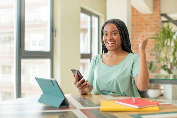 Black Afro Woman Feeling Shocked Laughing Celebrating Success Studying Concept — Stock Photo, Image