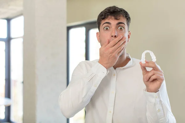 Young Handsome Man Covering Mouth Hand Shocked Surprised Expression Dental — Stock Photo, Image