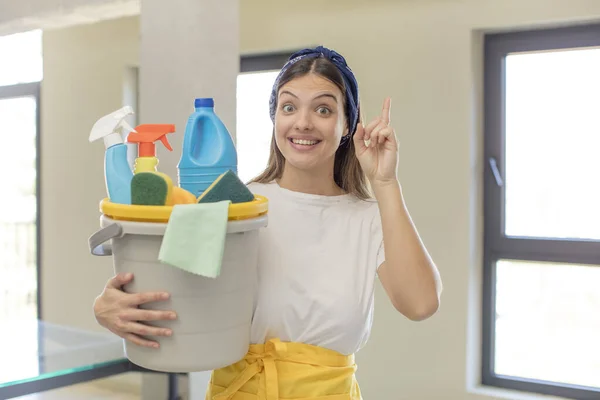 Young Pretty Woman Feeling Happy Excited Genius Realizing Idea Clean — Stock Photo, Image