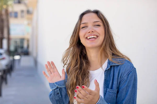 Pretty Hispanic Woman Feeling Happy Successful Smiling Clapping Hands Saying — Stock Photo, Image