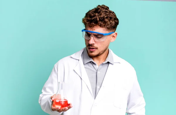 科学者学生若い大人の白人男性 — ストック写真