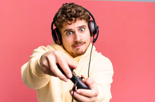 Young Adult Caucasian Man Headset Controller Gamer Concept — Stock fotografie