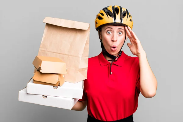 Looking Happy Astonished Surprised Fast Food Delivery Take Away — Zdjęcie stockowe