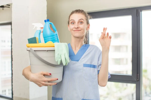 Duimen Hopen Geluk Het Begrip Huishoudster — Stockfoto