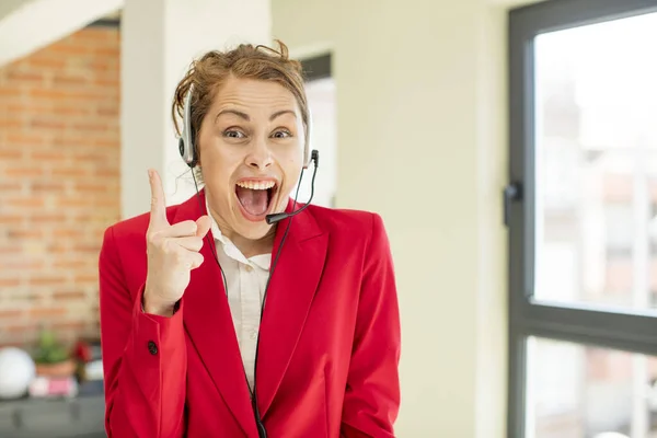 Young Pretty Woman Feeling Happy Excited Genius Realizing Idea Telemarketer — Stock Photo, Image