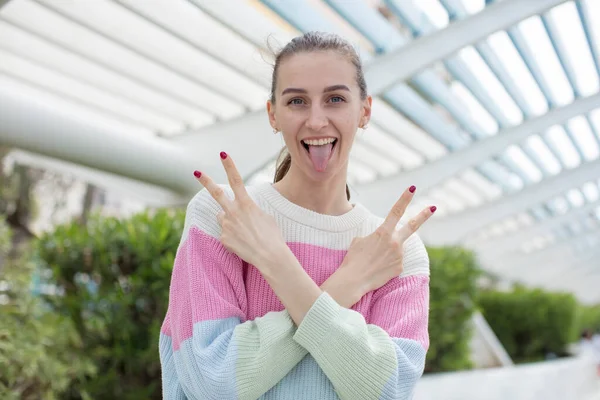 Pretty Woman Smiling Looking Happy Friendly Satisfied Gesturing Victory Peace — Stock Photo, Image