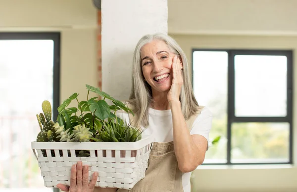 Pretty Senior Woman Feeling Happy Astonished Something Unbelievable Gardener Concept — Stock Photo, Image