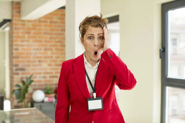 Young Pretty Woman Feeling Extremely Shocked Surprised Vip Pass Accreditation — Stock Photo, Image