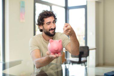 genç model tasarruf veya para kavramı