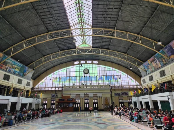 stock image Hall of Bangkok Railway Station It is a resting place for people and tourists who come to use the service to travel to various stations have been updated.Bangkok,Thailand 2022/10/02.