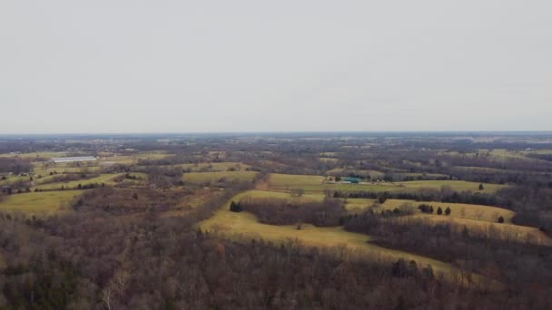 Megfigyelés Dombok Erdők Körül Késő Ősszel Mezőgazdasági Mezők Vidéki Kentucky — Stock videók