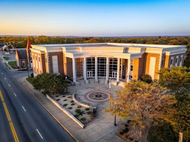 Mahkeme salonunun havadan görünüşü
