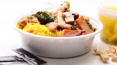a cuisine photo of rice with chicken