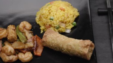 Asya mutfağını kapatın.