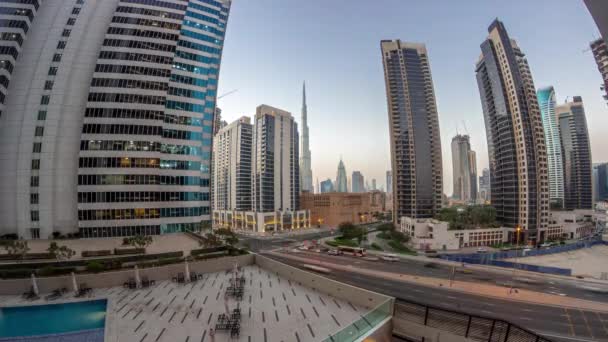 Воздушная Панорама Центра Дубая Небоскребы Difc Оживленным Движением Пересечении Деловом — стоковое видео
