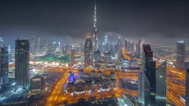 迪拜下城天际线和高速公路上最高的塔楼的空中全景 智能城市的金融区和商业区 摩天大楼和高层大楼 — 图库视频影像